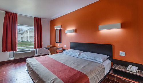 Standard Room, 1 King Bed, Non Smoking, Refrigerator & Microwave