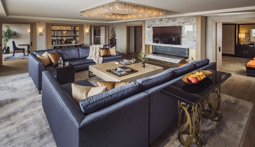 Suite (L'Ermitage Suite)
