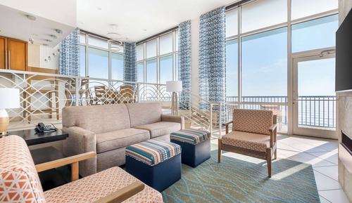 1 BEDROOM OCEAN VW KG PREMIER SUITE W/BALCONY