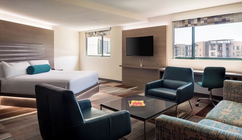 aloft, Suite, 1 King Bed, Non Smoking, Balcony