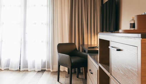 Deluxe Room, 1 King Bed