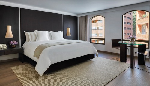 Premier Suite