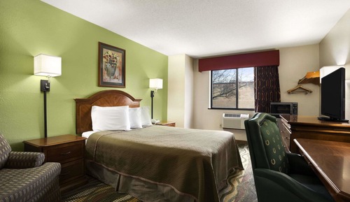 Room, 1 Queen Bed, Accessible, Non Smoking
