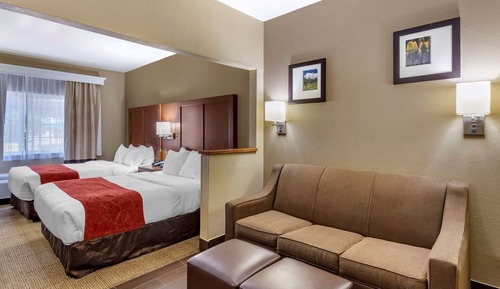 Business Suite, 2 Double Beds, Accessible, Non Smoking
