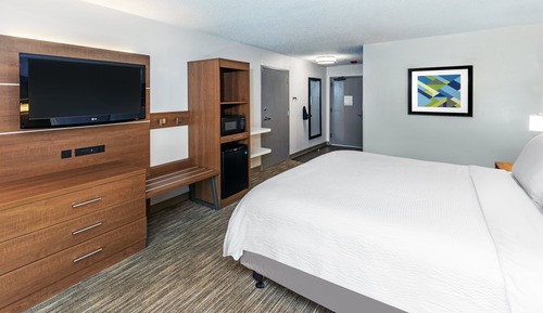 Standard Room, 1 King Bed, Accessible, Non Smoking (Communications)