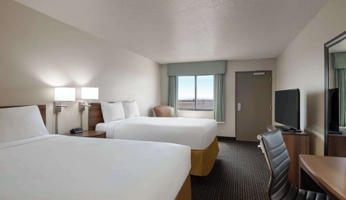 Room, 2 Queen Beds, Non Smoking