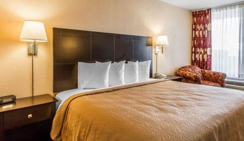 Standard Room, 1 King Bed, Non Smoking