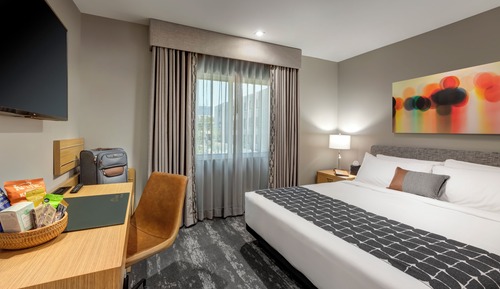 Standard Room, 1 King Bed, Non Smoking