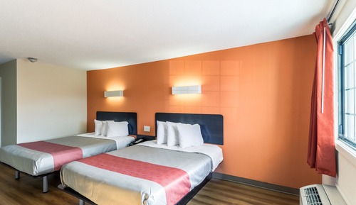 Standard Room, 2 Queen Beds, Non Smoking