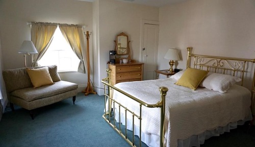 Curwen House Classic Room, 1 Queen Bed
