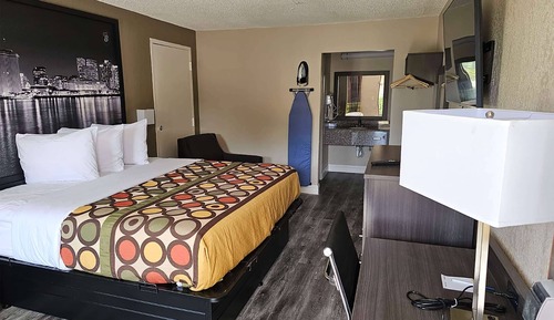 Deluxe Room, 1 King Bed, Non Smoking