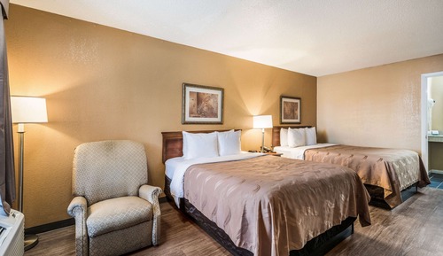 Room, 2 Queen Beds, Accessible, Non Smoking (Accessible Tub)