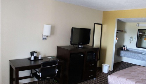 Room, 2 Queen Beds, Smoking
