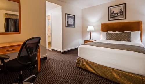 Standard Room, 2 Queen Beds, Non Smoking, Balcony