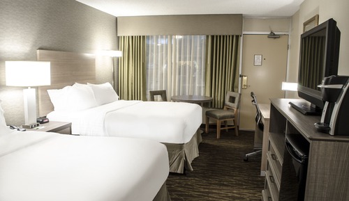 Room, 2 Queen Beds, Mobility Accessible, Pool Access (Communications)