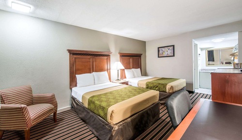 Standard Room, 2 Queen Beds, Non Smoking