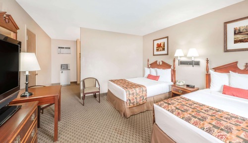 Double Room, 2 Double Beds
