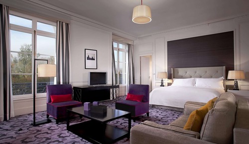 Junior Suite, 1 King Bed, Park View (Palace 5 Star)
