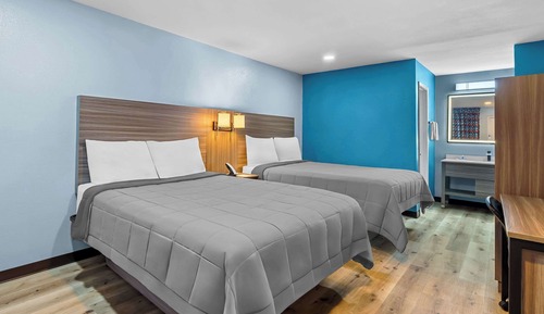 Standard Room, 2 Queen Beds, Smoking