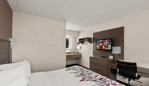 Standard Room, 1 King Bed (Smoke Free)