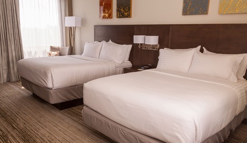 Standard Room, 2 Queen Beds, Accessible Bathtub (Mobility, Accessible Tub)