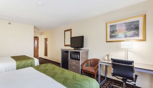Standard Room, 2 Queen Beds, Non Smoking