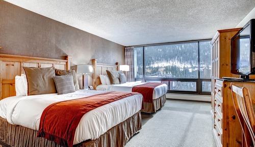 Room, 2 Queen Beds, Patio (Dog Friendly, Hotel)