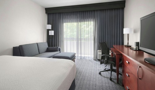 Room, 1 King Bed with Sofa bed, Non Smoking