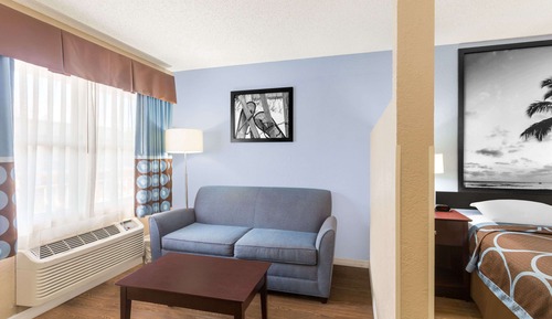 Deluxe Room, 1 King Bed, Non Smoking