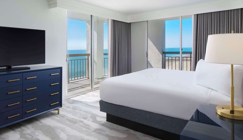 King Suite Oceanfront