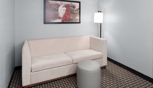 Studio Suite, 1 King Bed, Non Smoking