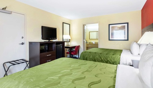 Standard Room, 2 Queen Beds, Non Smoking