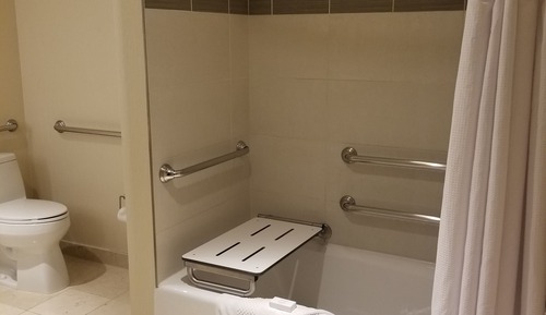Suite, 2 Queen Beds, Accessible, Bathtub