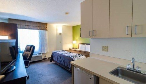Suite, 1 King Bed, Non Smoking, Jetted Tub
