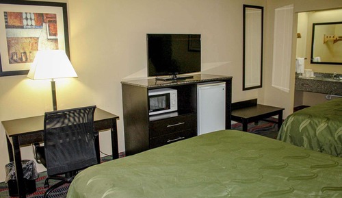 Standard Room, 2 Queen Beds, Non Smoking