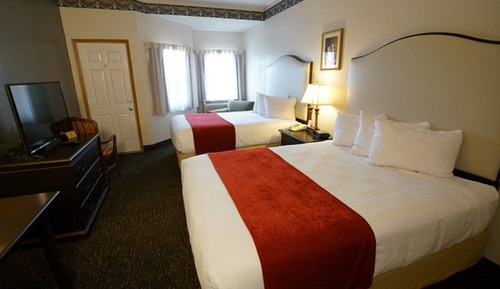 Deluxe Room, 2 Queen Beds, Jetted Tub