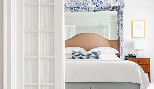 Suite, 1 King Bed with Sofa bed (King or Queen Bed)
