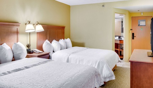Room, 2 Queen Beds, Non Smoking