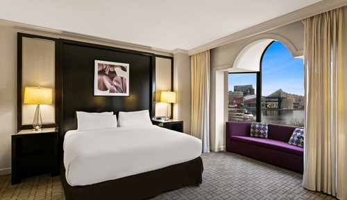 Premium Room, 1 King Bed, Accessible, Harbor View (Mobility - Walk-in Shower)