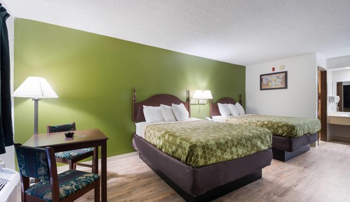 Standard Room, 2 Queen Beds, Smoking
