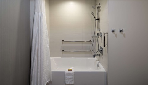Room, 1 King Bed, Accessible, Bathtub (Mobility)
