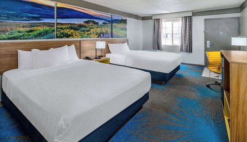 Standard Room, 2 Queen Beds, Accessible
