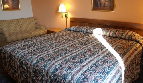 Standard Room, 1 King Bed, Smoking