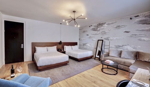 Deluxe Suite, 2 Queen Beds
