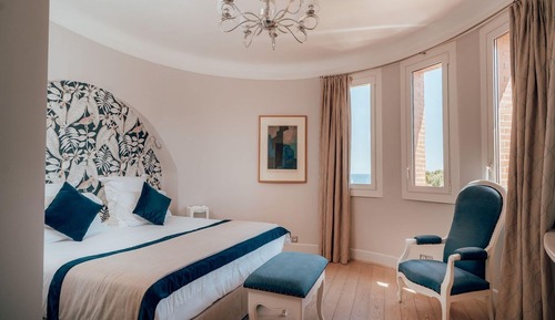 Deluxe Room, Harbor View