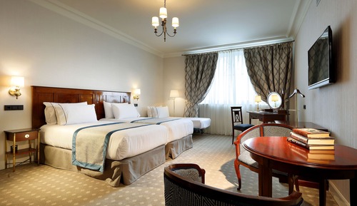 Deluxe Triple Room