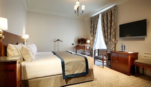 Deluxe Single Room