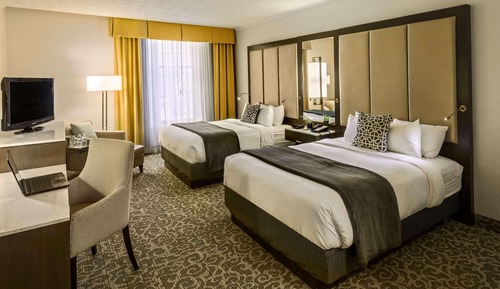 Room, 2 Queen Beds, Accessible, Non Smoking