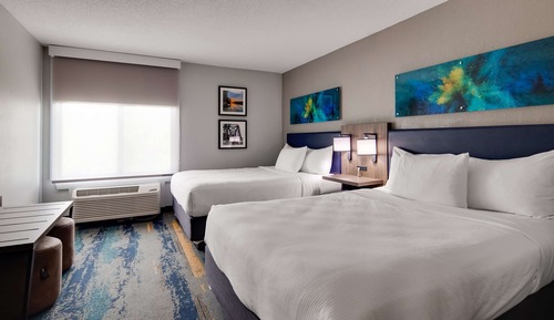 Standard Studio, 2 Queen Beds, Non Smoking, Refrigerator & Microwave (Living Room;with Sofabed)