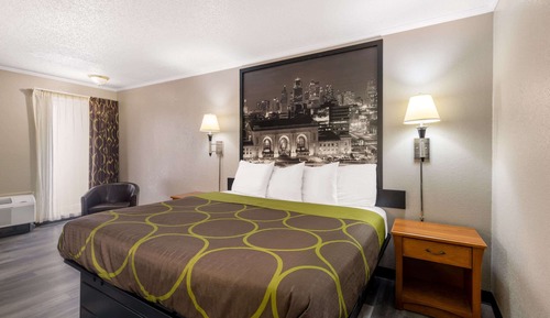 Standard Room, 1 King Bed, Smoking